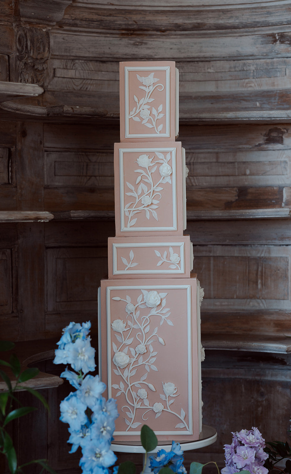 Modern Floral relief cake Design - CATCH-UP RECORDING